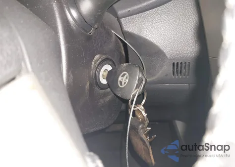 2010 Toyota Corolla S из США, поврежденный, VIN 2T1BU4EE9AC490857